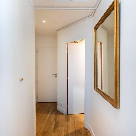 Apartment 2br 6 Personnes Balcon Vue Luxembourg Paris